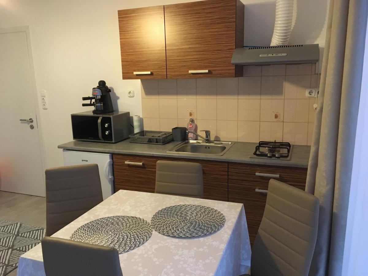 Szabó Wellness Vendégház Zamárdi Esterno foto