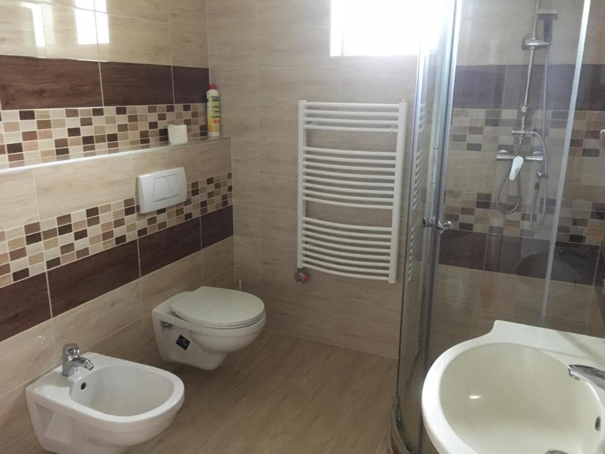 Szabó Wellness Vendégház Zamárdi Esterno foto
