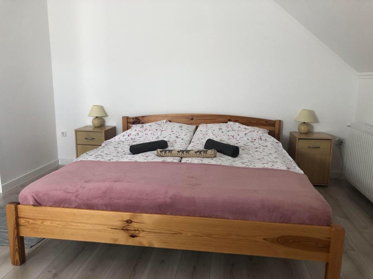 Szabó Wellness Vendégház Zamárdi Esterno foto